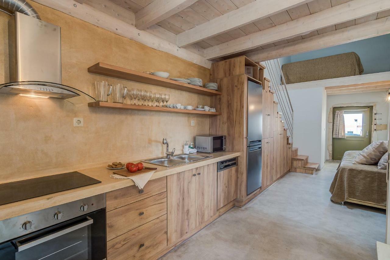 Traditional Stonebuilt Villa Leonanto, Only 5 Km From A Sandy Beach Kástellos Eksteriør billede