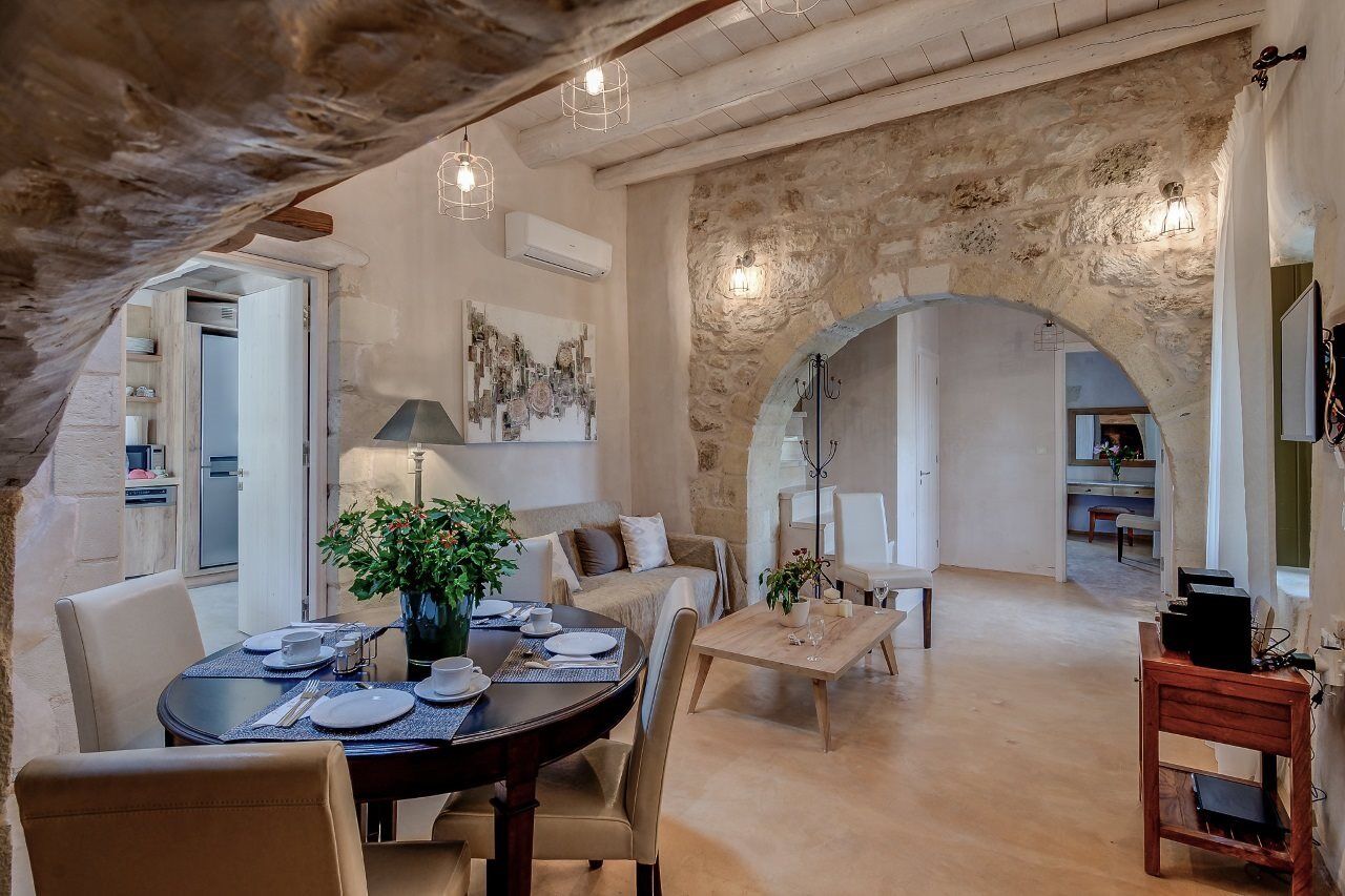 Traditional Stonebuilt Villa Leonanto, Only 5 Km From A Sandy Beach Kástellos Eksteriør billede