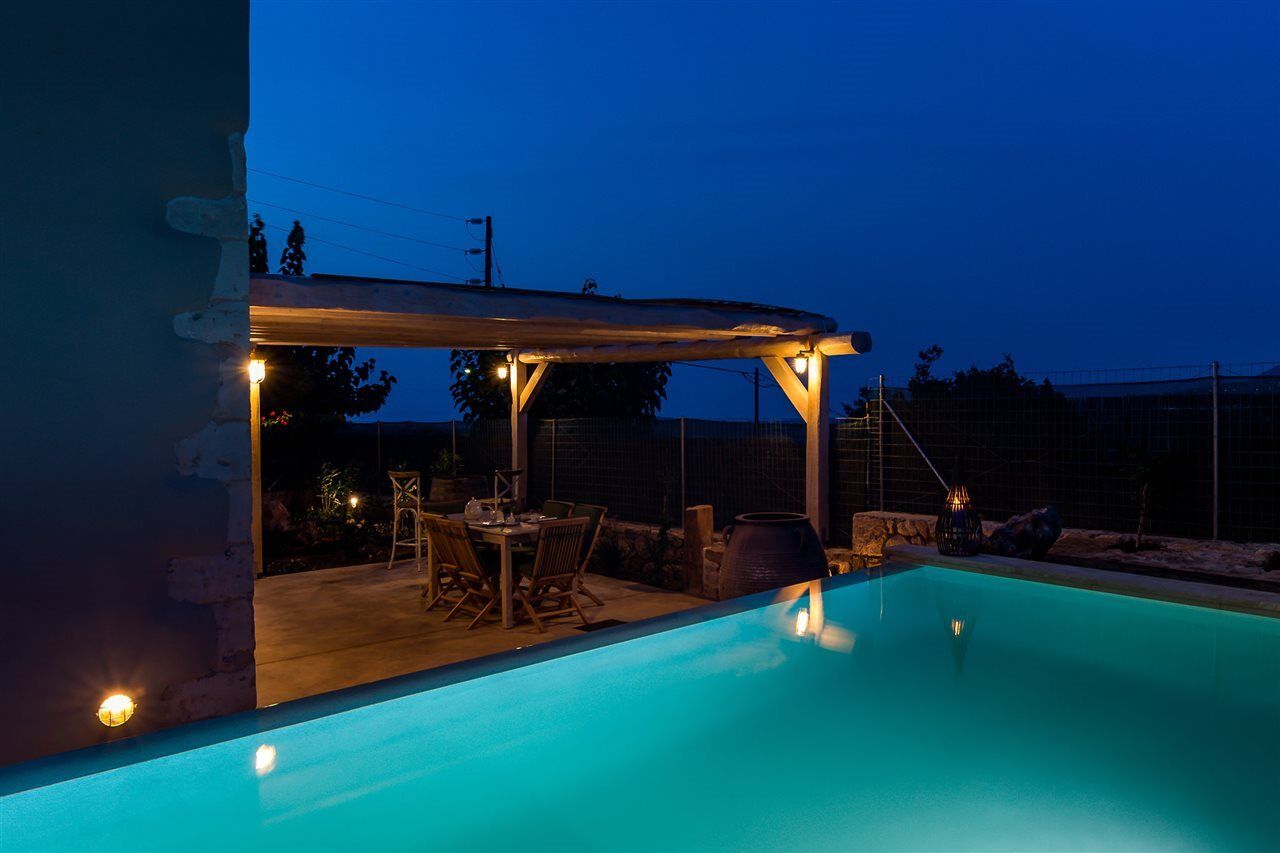 Traditional Stonebuilt Villa Leonanto, Only 5 Km From A Sandy Beach Kástellos Eksteriør billede